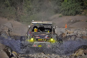 1222_17B1K_GetSomePhoto_124691